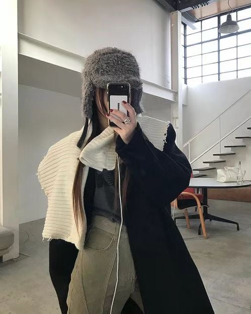 FUZY FUR TRAPPER HAT