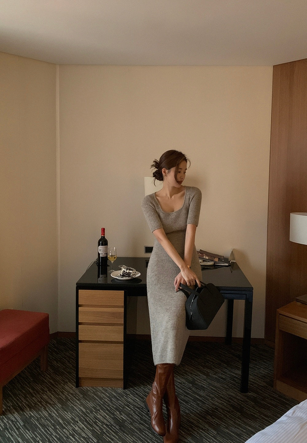 SHORT SLEEVE WOOL DRESS