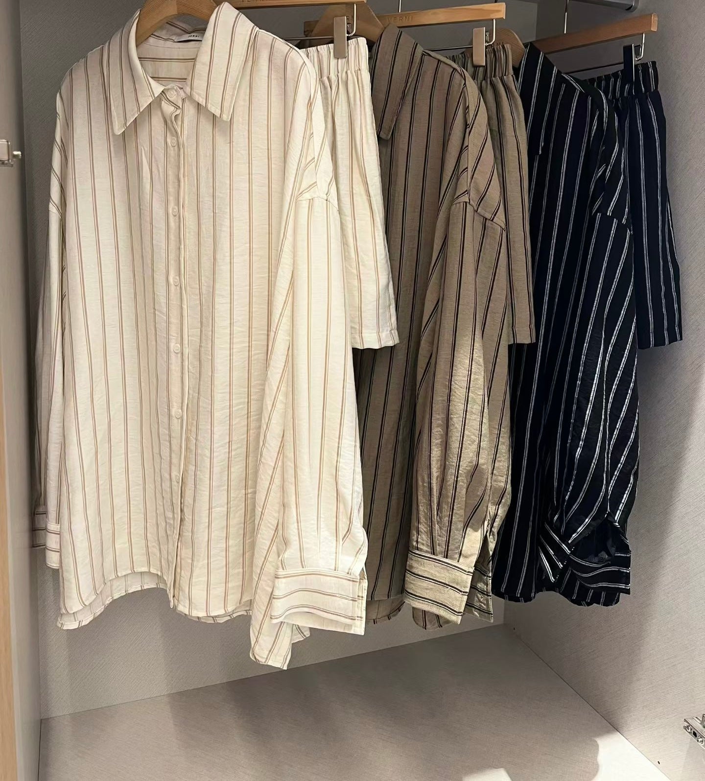 SHIRT SET