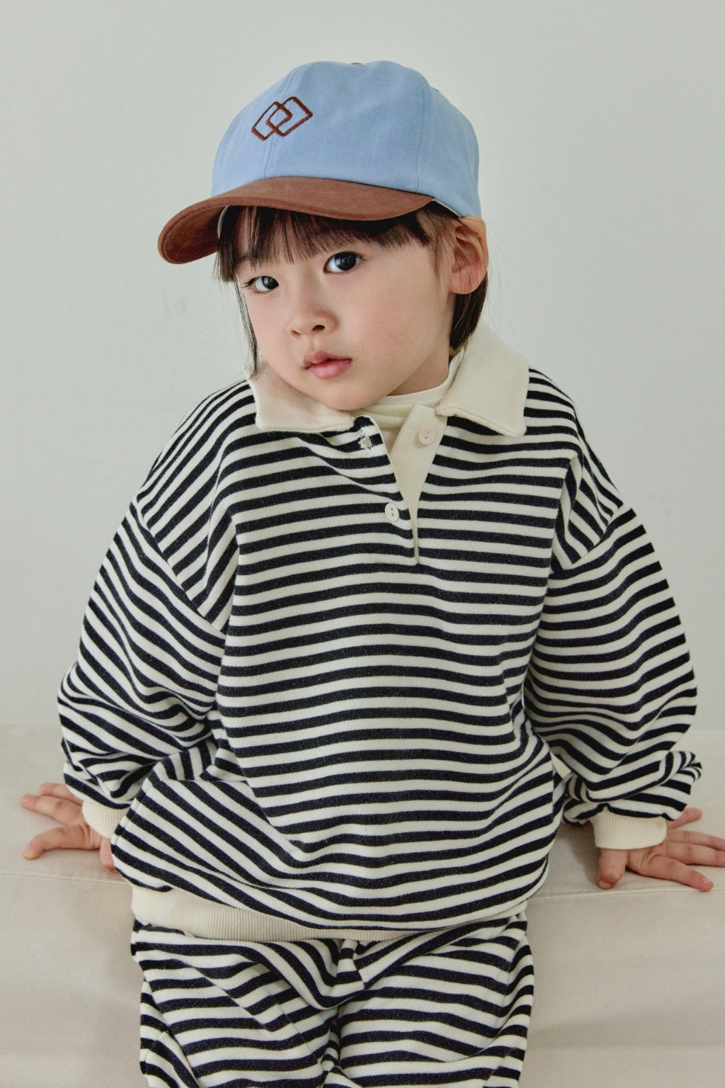 [KIDS] stripe sweatshirt