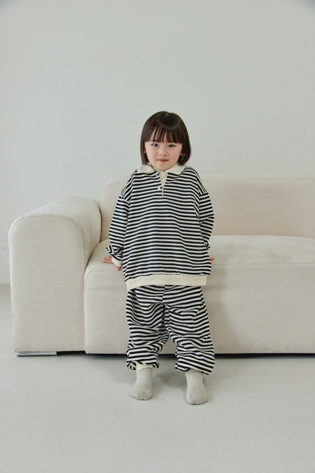 [KIDS] stripe sweatshirt