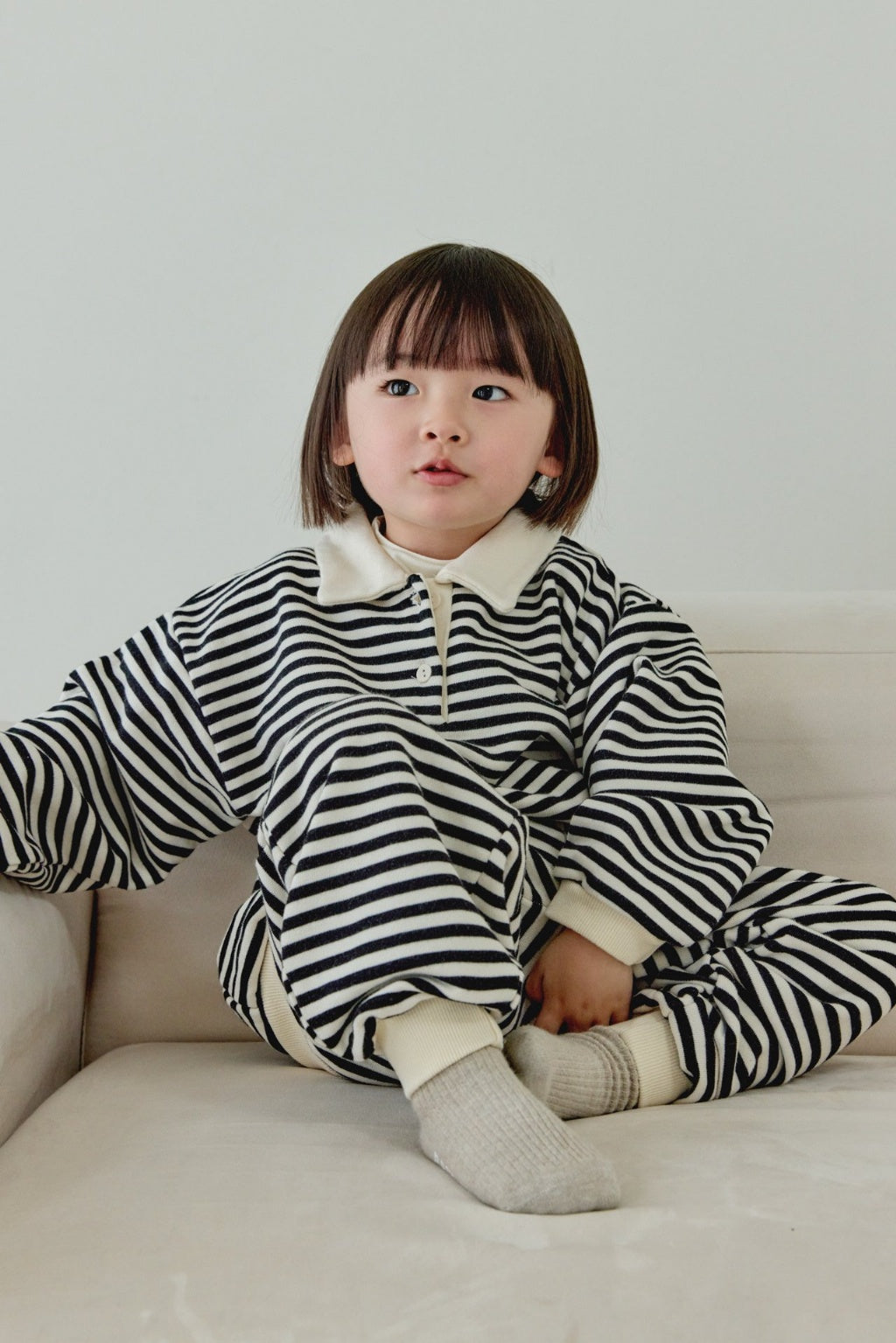 [KIDS] stripe sweatshirt