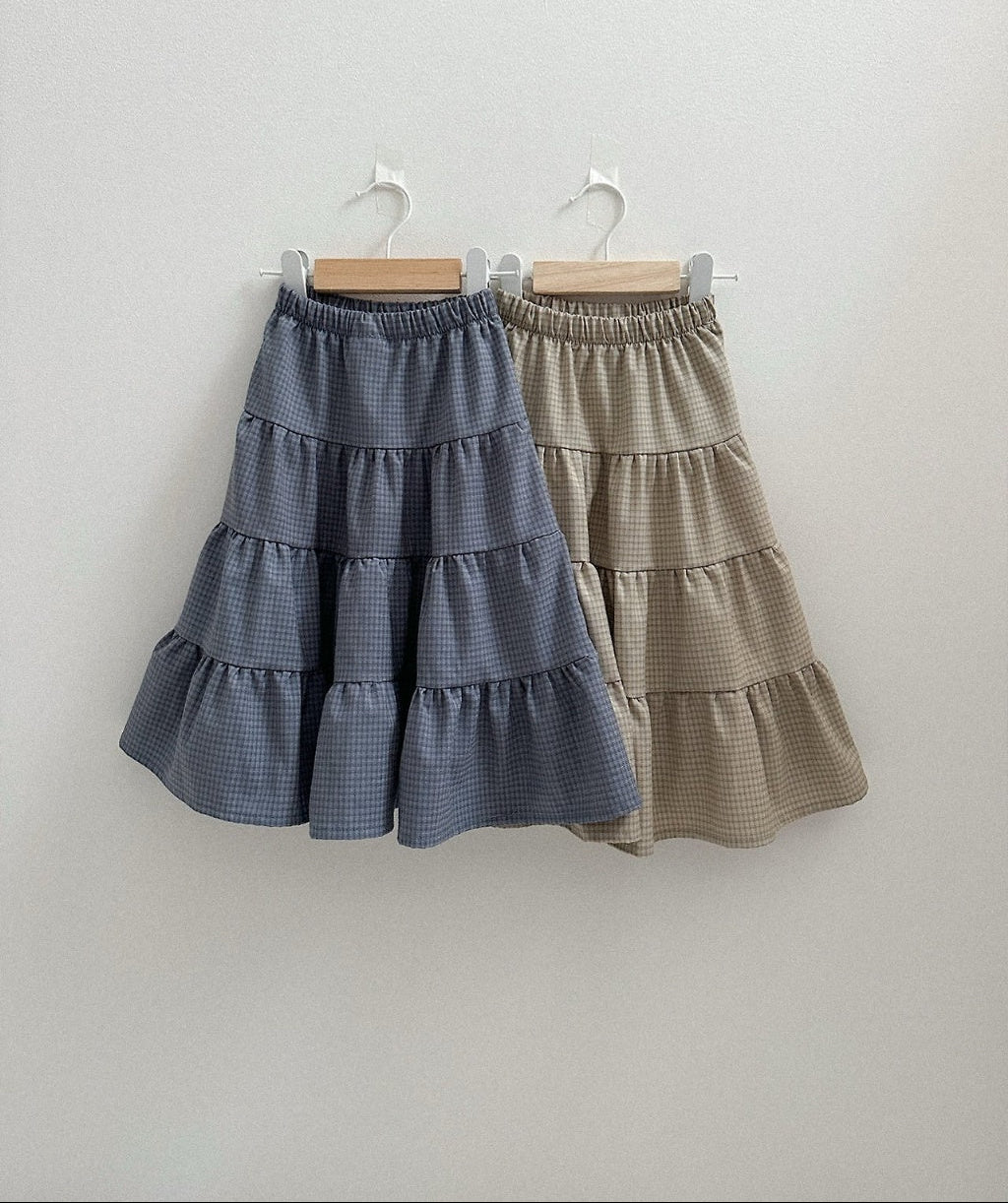 [KIDS] Plaid Tiered Ruffle Maxi Skirt