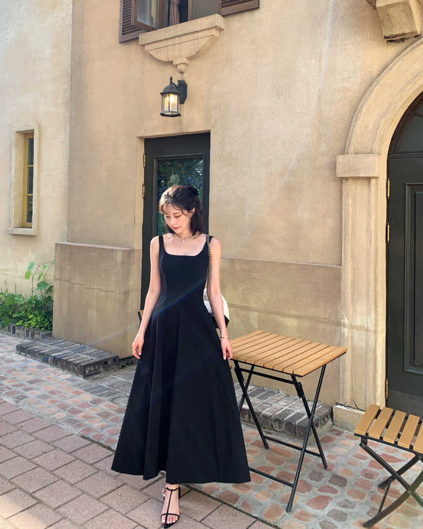 U NECK DRESS