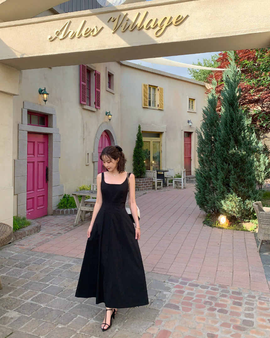 U NECK DRESS