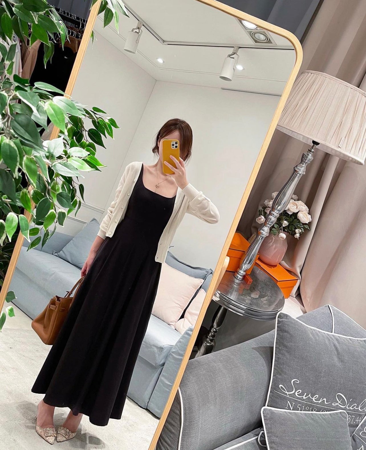 U NECK DRESS