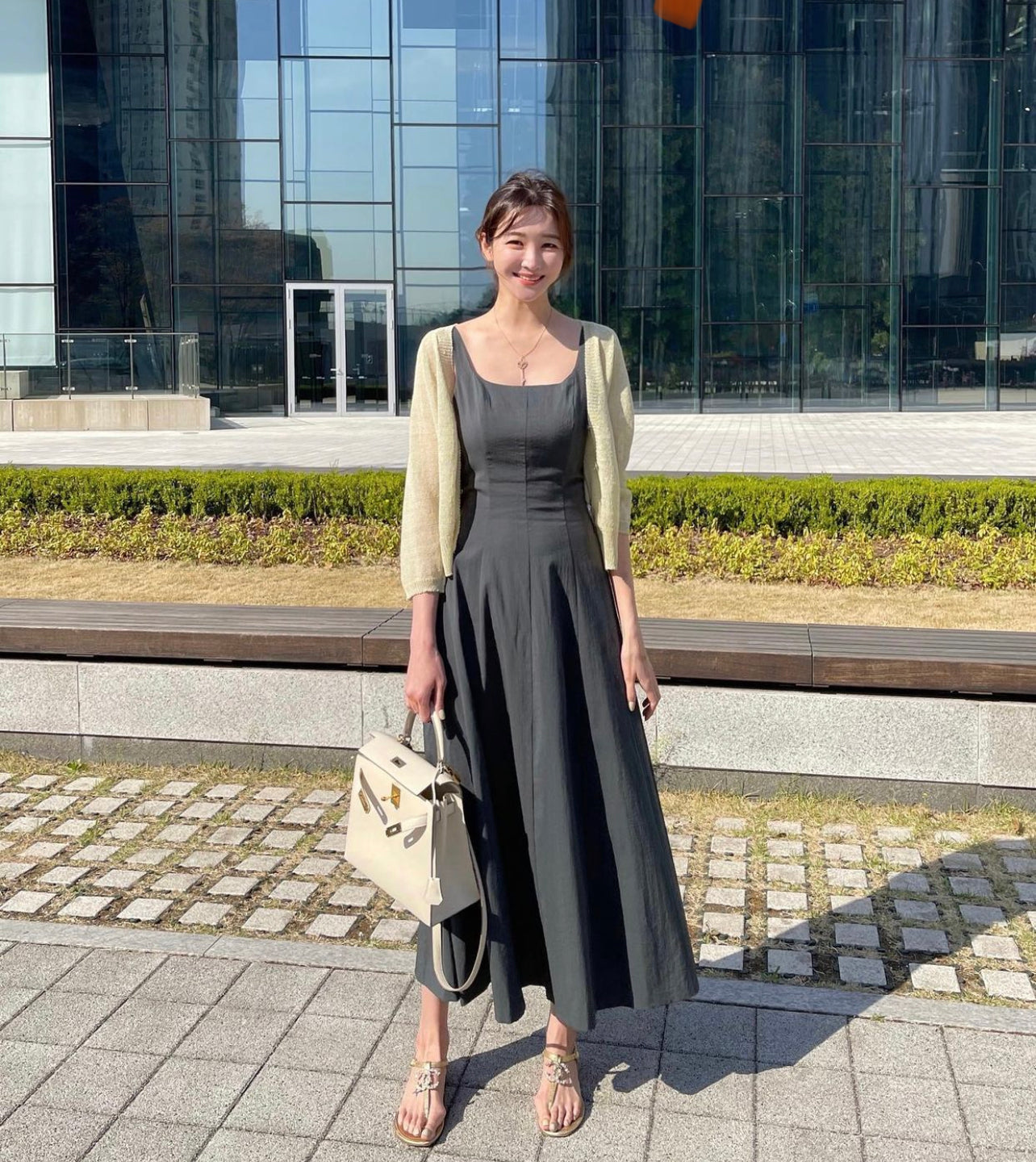 U NECK DRESS