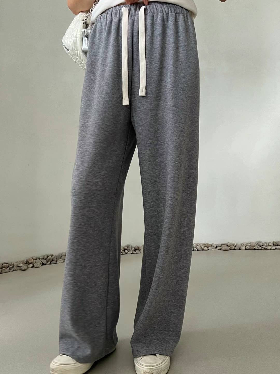 WIDE LEG SWEATPANTS