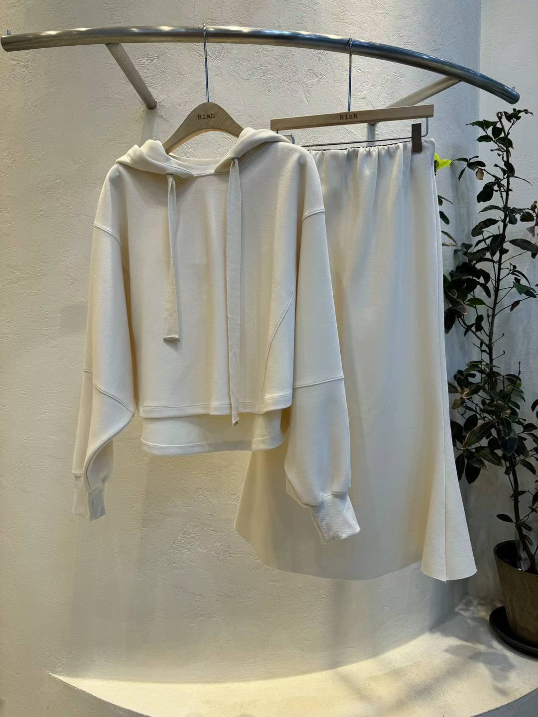 SKIRT SET