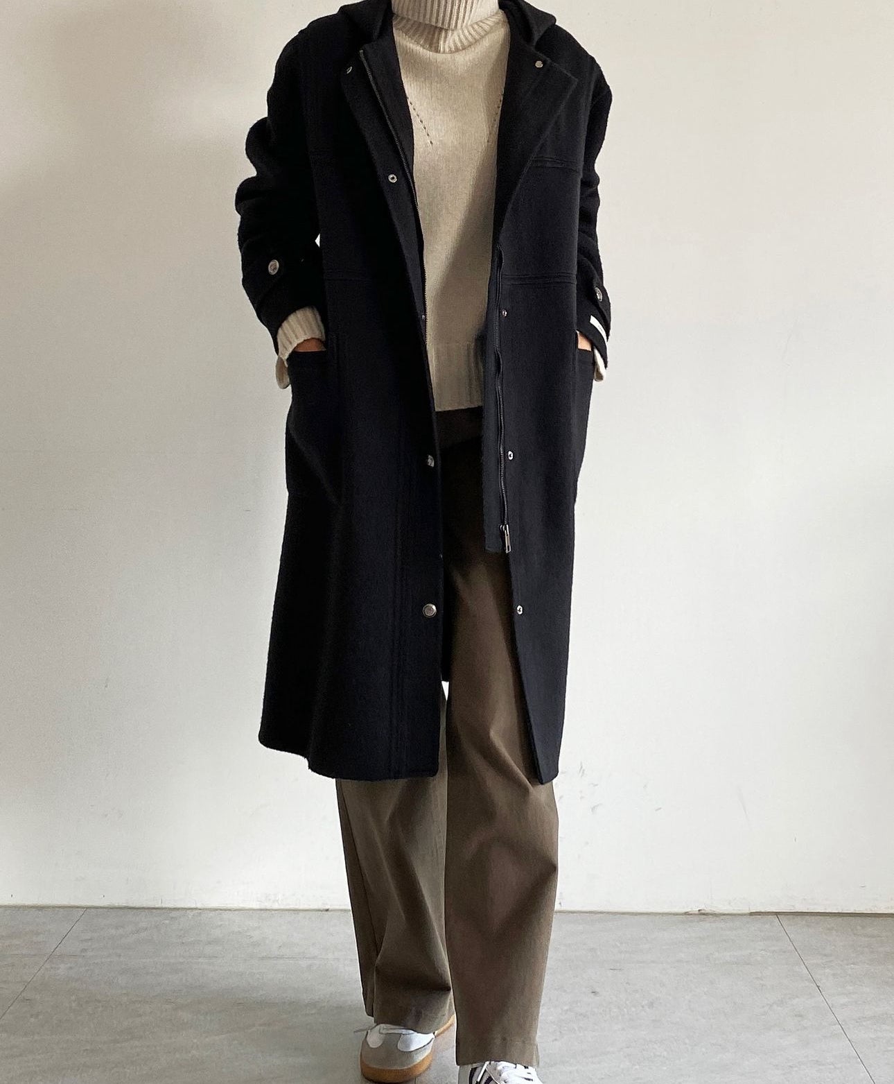 WOOL COAT