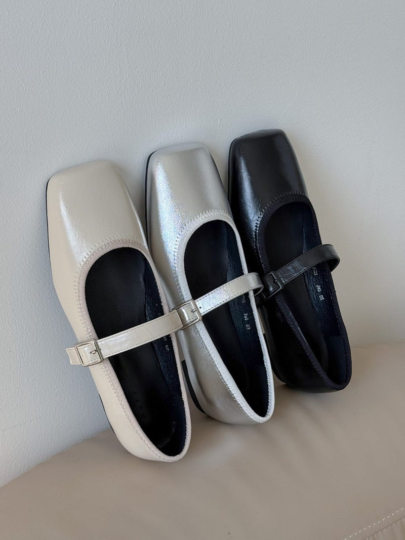 Flat shoes 0203