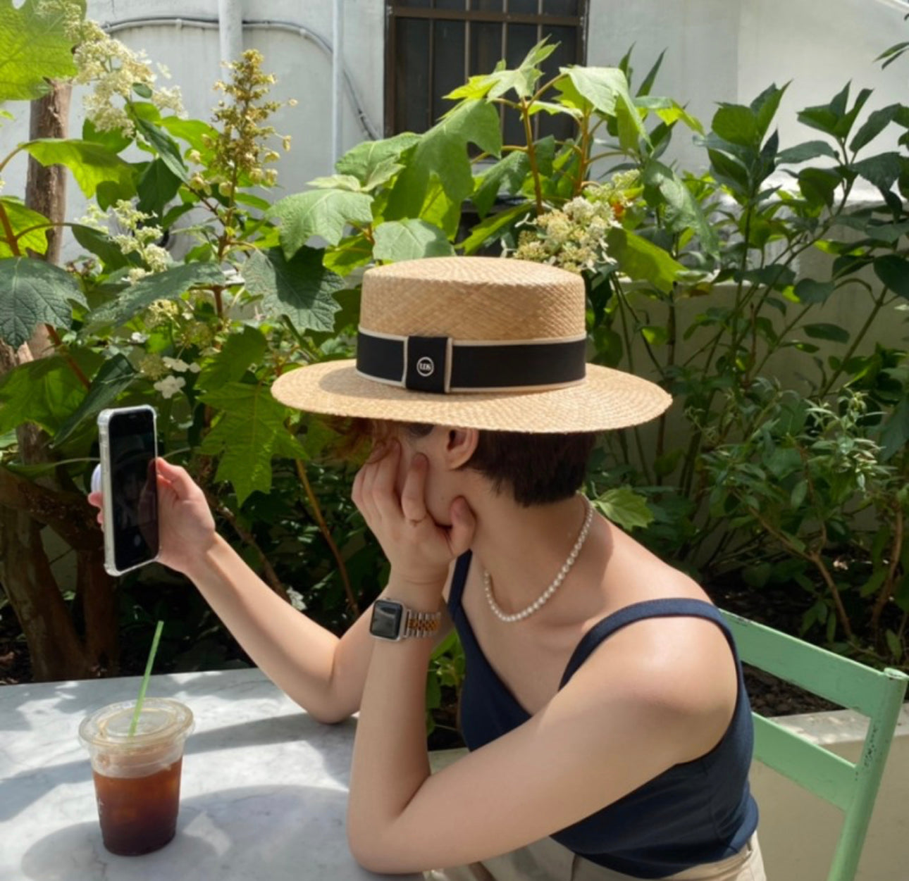 HAT 615