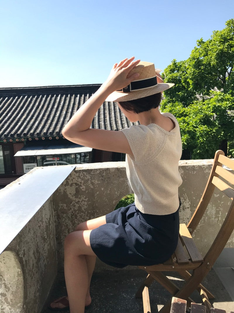 HAT 615