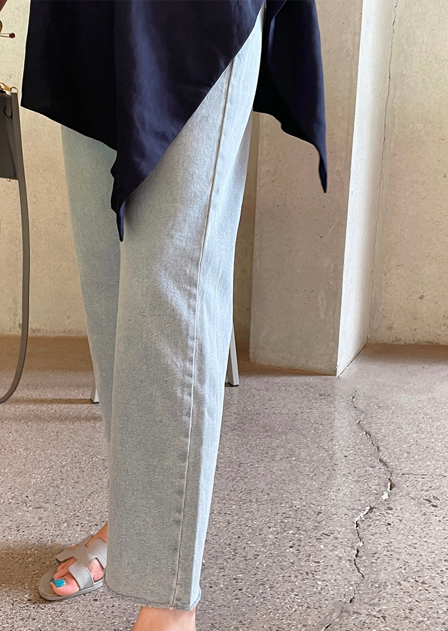 HIGH-WAIST JEANS 4042