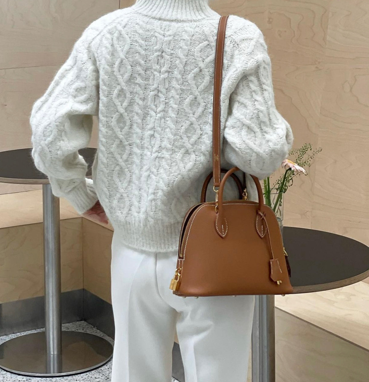 WOOL CARDIGAN 1O18