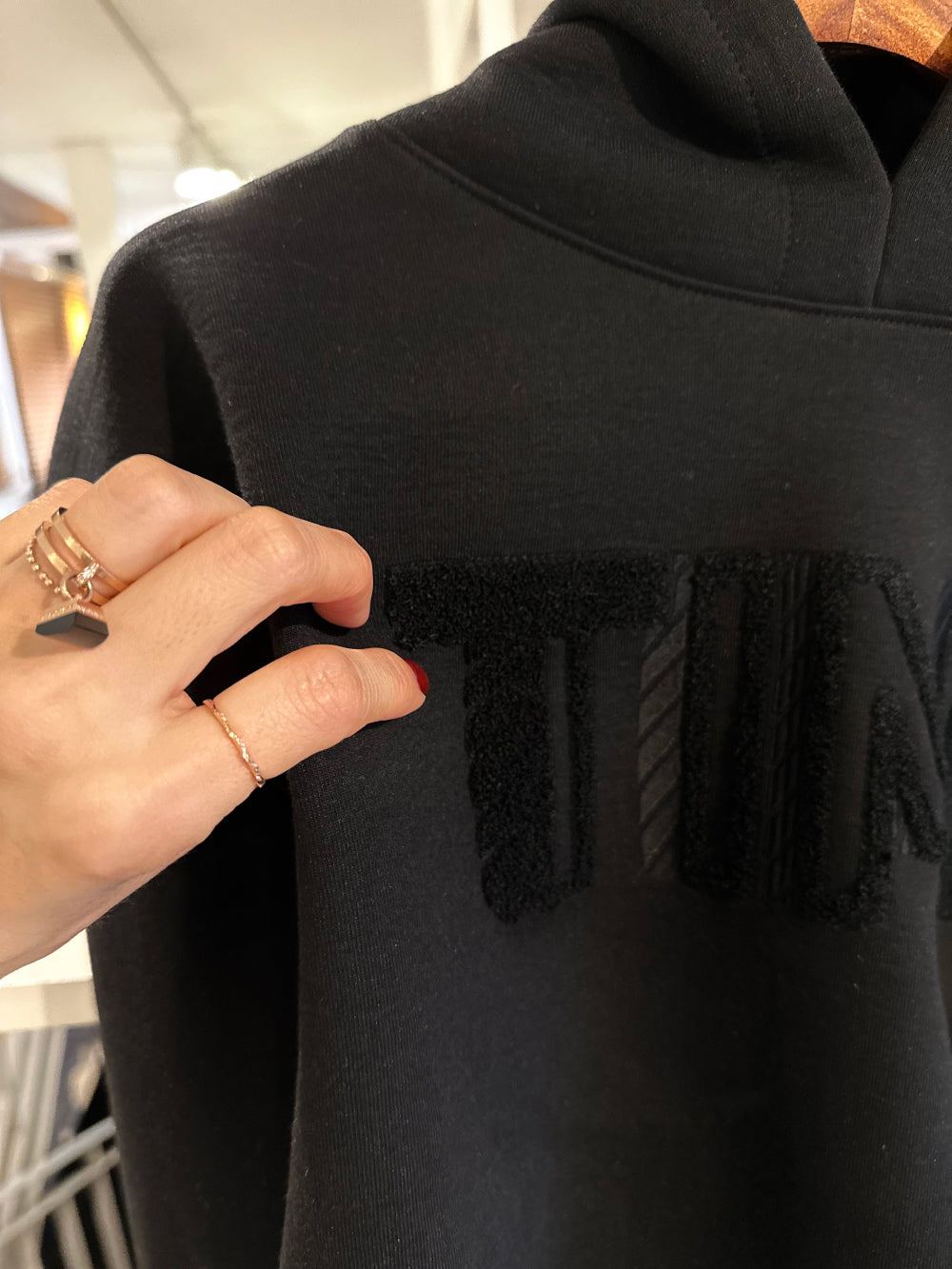 LETTER HOODIE