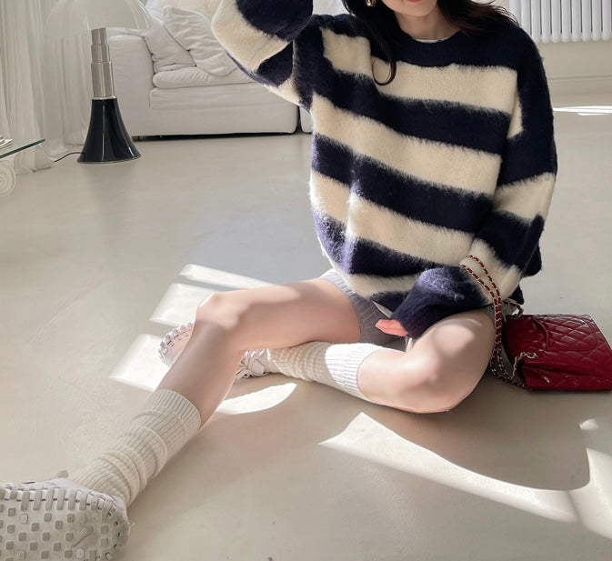 WOOL KNITWEAR (NAVY)