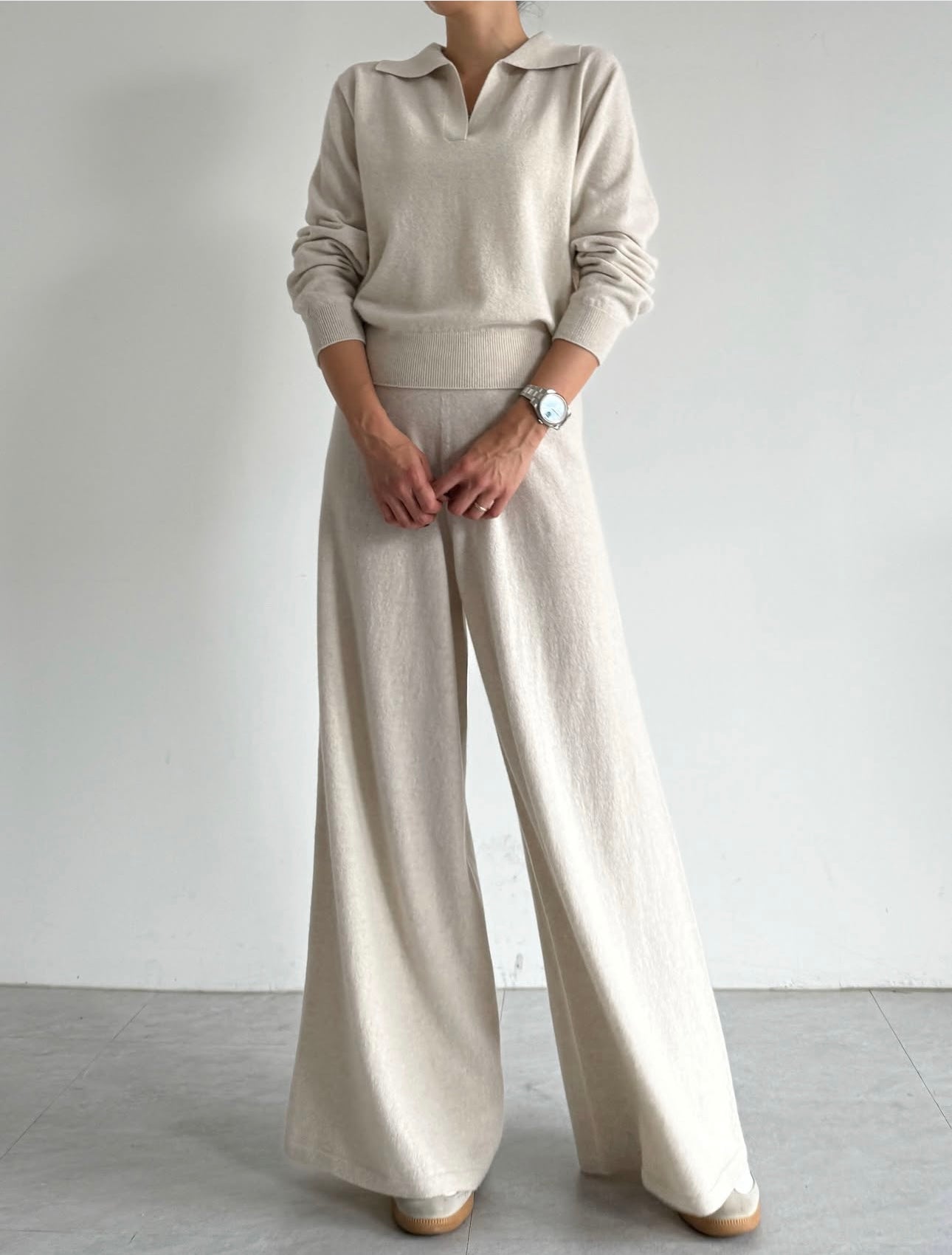 CASHEMERE V-NECK SWEATER SET