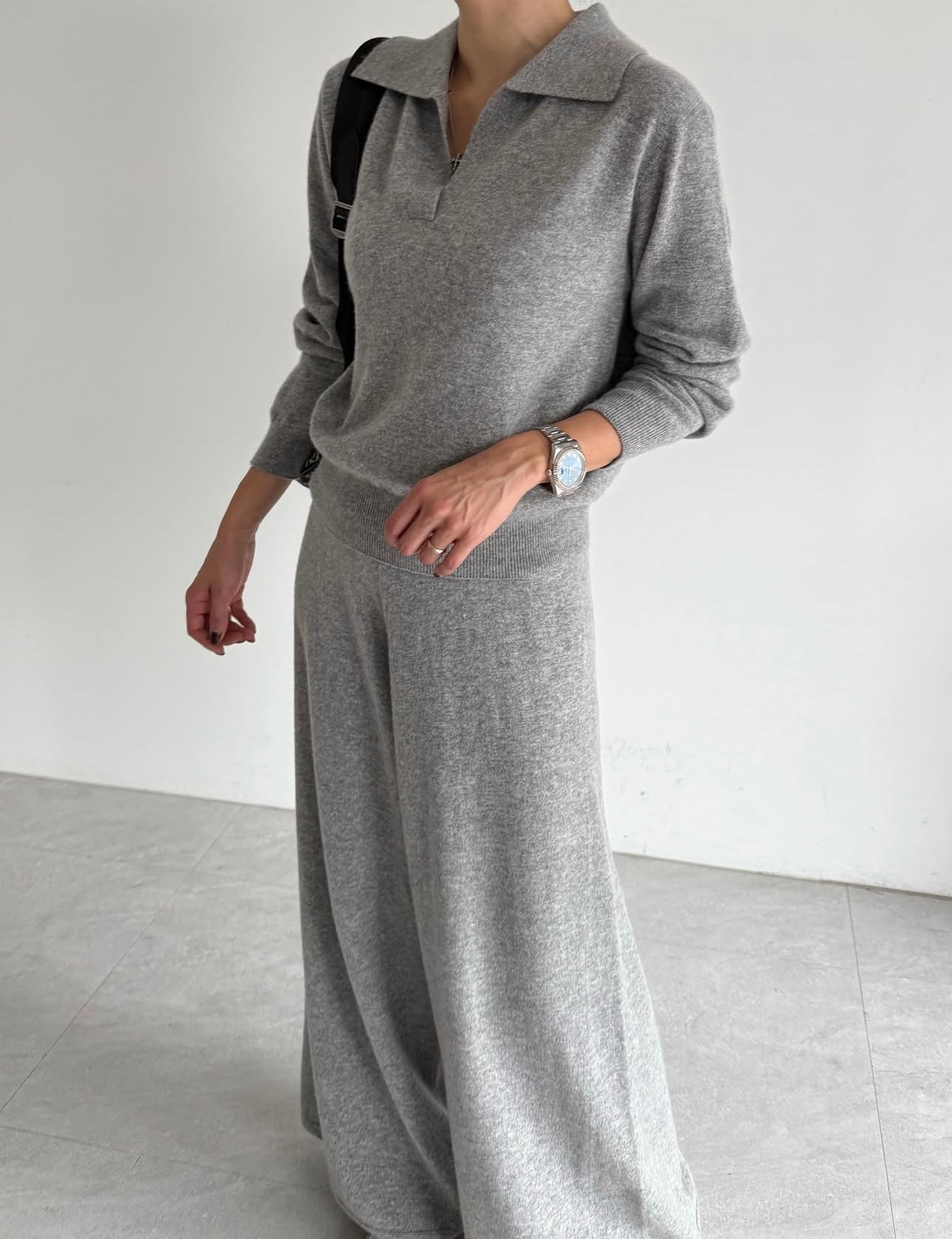 CASHEMERE V-NECK SWEATER SET