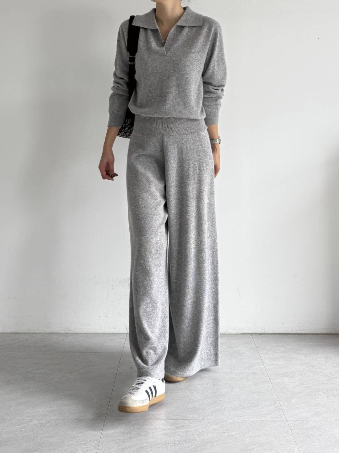 CASHEMERE V-NECK SWEATER SET