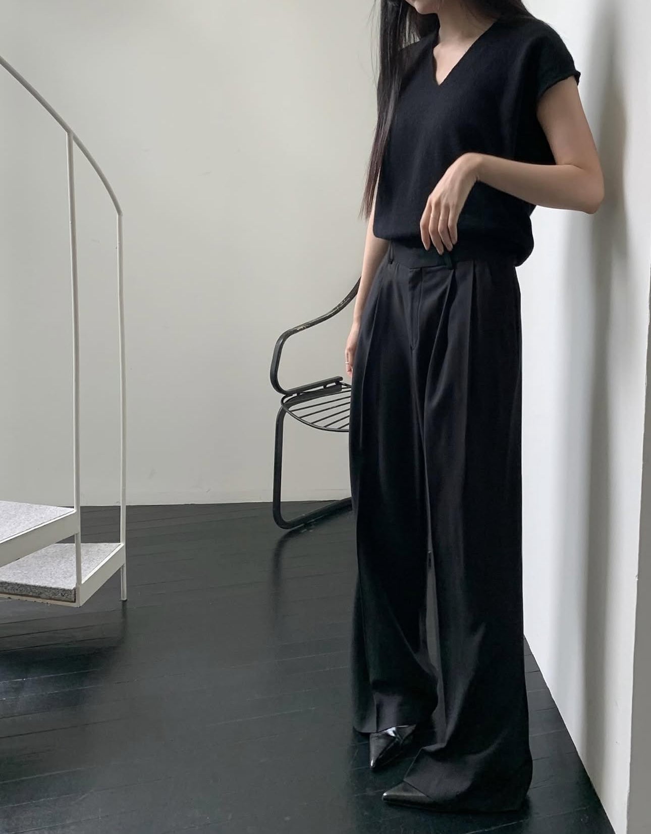 CASHMERE V-NECK VEST