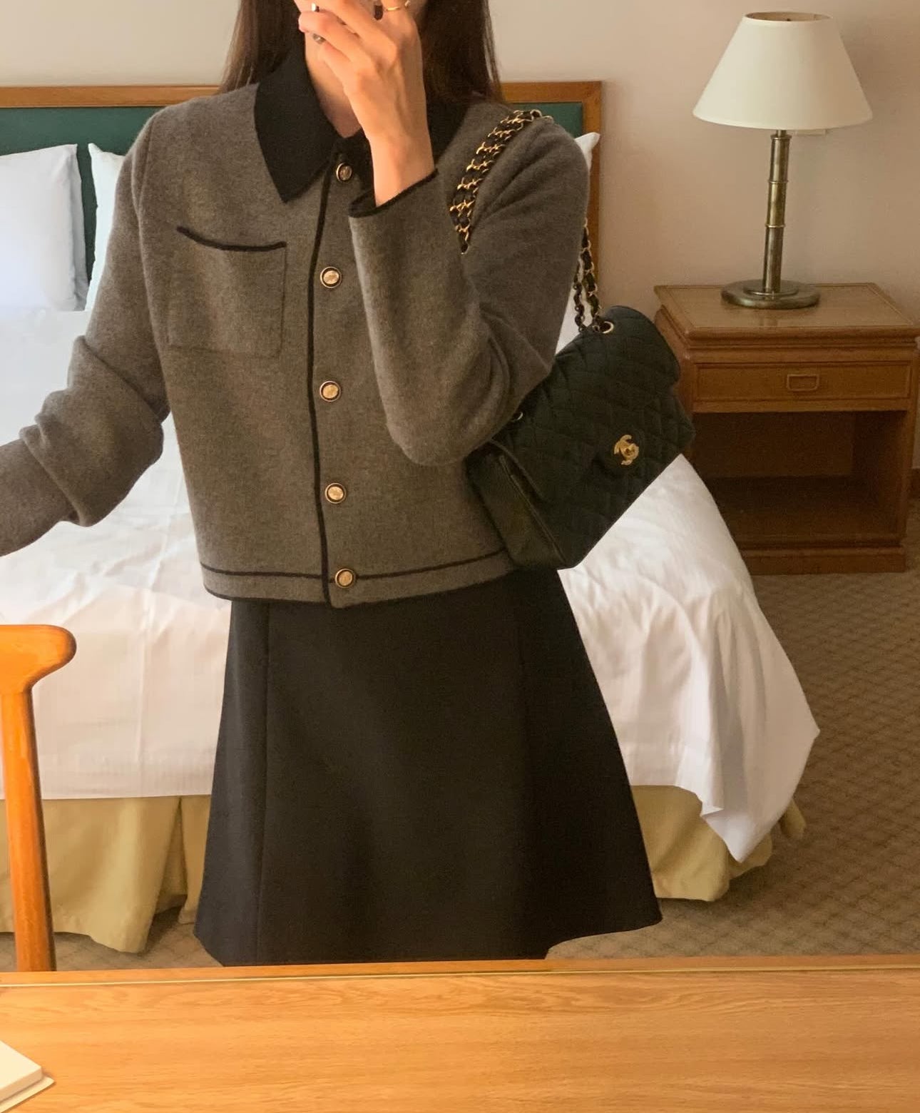 Contrast-trim knit cardigan