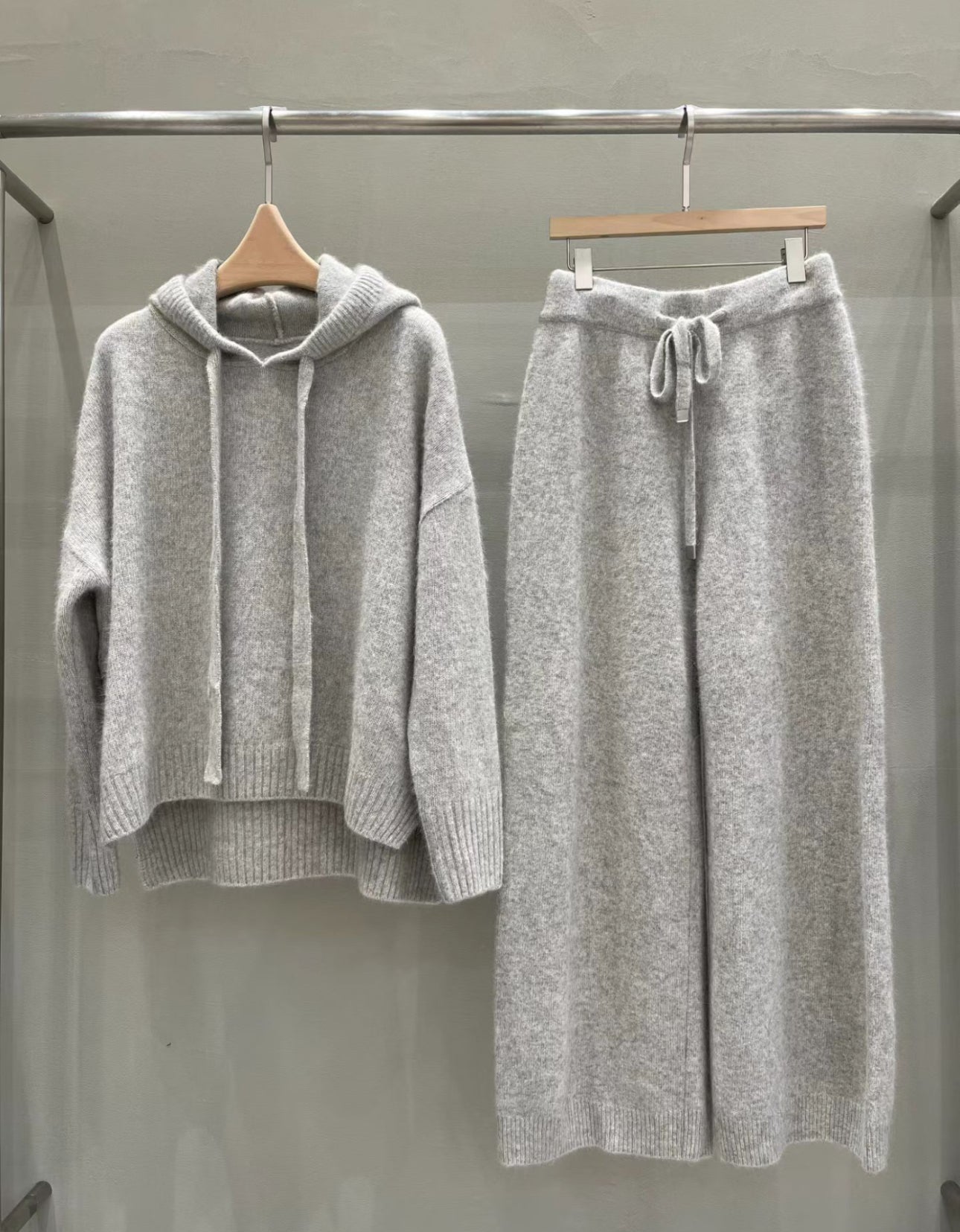 WOOL HOODIE SET