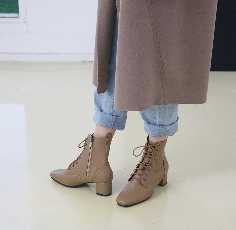 FUR-LINED COMBAT BOOT