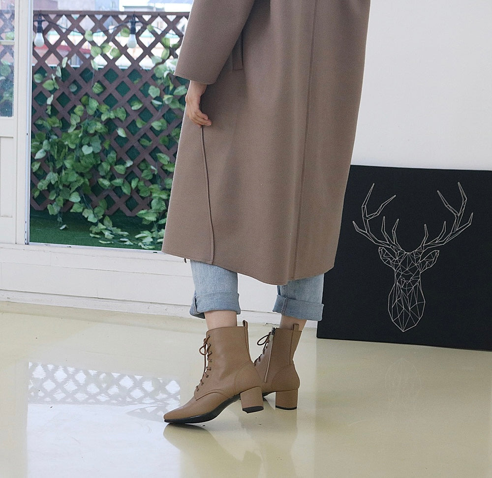 FUR-LINED COMBAT BOOT