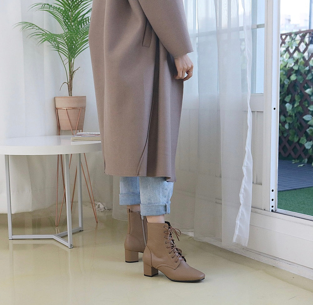 FUR-LINED COMBAT BOOT