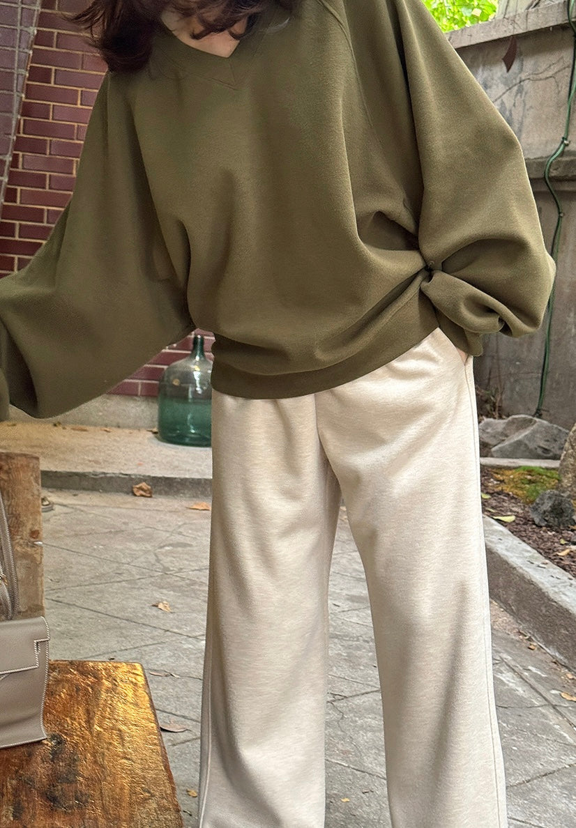 OVERSIZED SWEATSHIRT