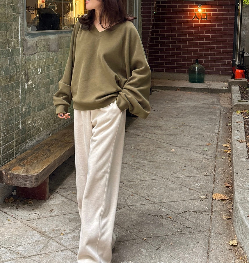 OVERSIZED SWEATSHIRT